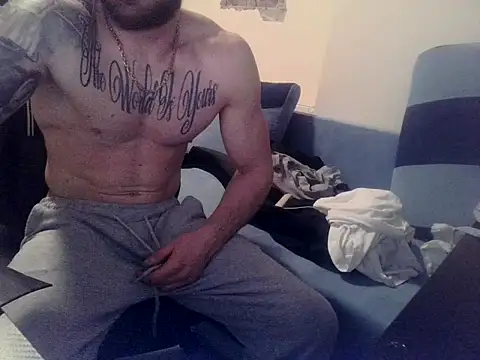 Wyrolowanyyy online show from February 2026 09:04:02 PM