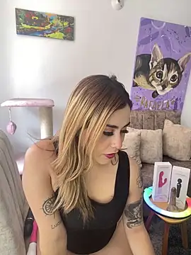 MorganHot0809 online show from November 2025 03:16:02 PM