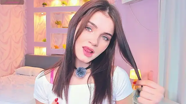 Snapshot of TeriRipka chatting on November 2025 07:06:02 PM TeriRipka online show from November 2025 07:06:02 PM