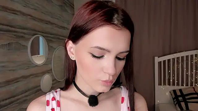 Snapshot of TeriRipka chatting on June 2026 07:04:02 AM TeriRipka online show from June 2026 07:04:02 AM