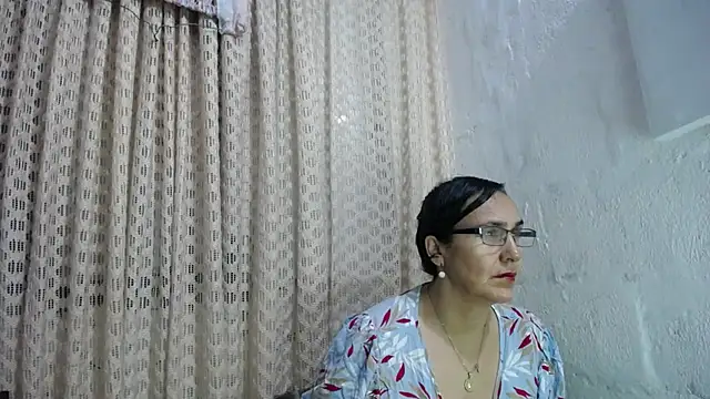 gabbyparker  online show from November 2025 09:32:01 AM