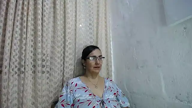 gabbyparker  online show from November 2025 11:42:01 PM