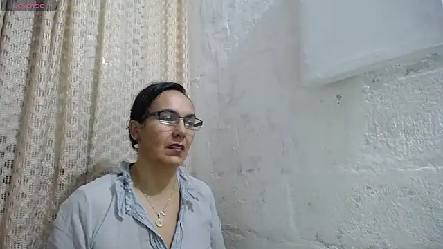 Snapshot of gabbyparker_ chatting on September 2025 09:30:02 AM gabbyparker online show from September 2025 09:30:02 AM
