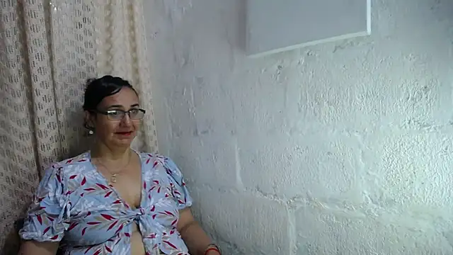 Snapshot of gabbyparker_ chatting on October 2025 09:43:01 AM gabbyparker online show from October 2025 09:43:01 AM