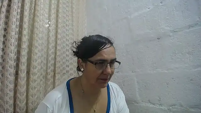 gabbyparker  online show from April 2026 09:27:01 AM