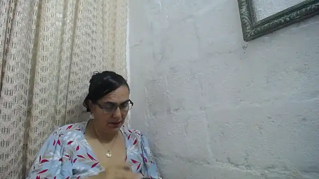 gabbyparker  online show from May 2026 10:11:02 AM