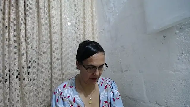 gabbyparker  online show from November 2025 07:45:02 AM