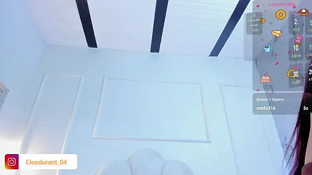 Cloedurant online show from April 2026 07:59:02 PM