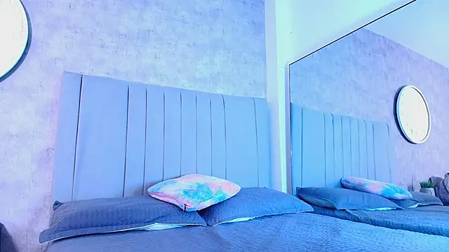 karla-ruiz online show from October 2025 08:20:02 PM