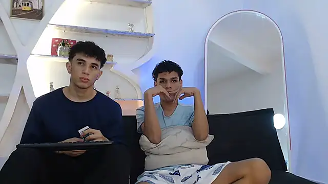THREE GUYS HOT online show from September 2025 07:31:01 PM