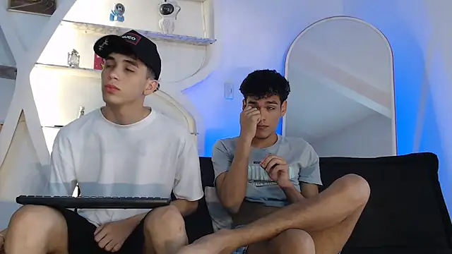 THREE GUYS HOT online show from October 2025 07:18:01 PM