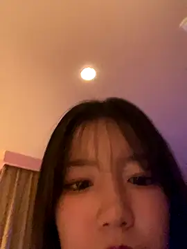 Snapshot of happy_hino chatting on December 2025 09:58:01 AM happy hino online show from December 2025 09:58:01 AM