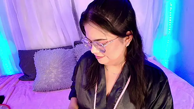 LilyRousee online show from March 2026 03:22:01 AM