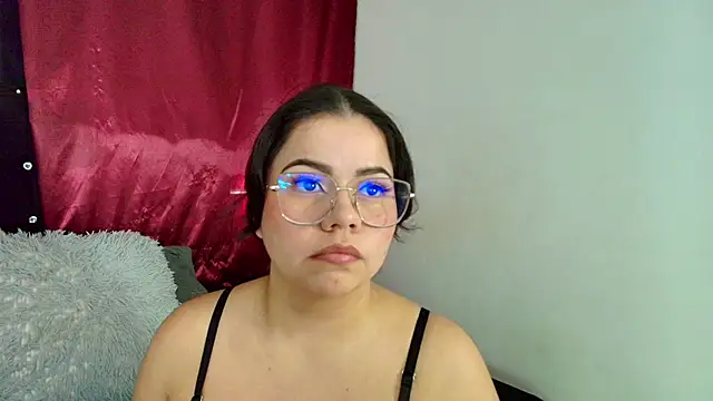LilyRousee online show from September 2025 06:04:02 PM