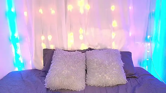 LilyRousee online show from November 2025 07:14:01 PM