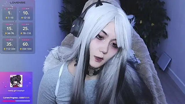 Snapshot of GothXRaven chatting on February 2026 03:44:02 PM GothXRaven online show from February 2026 03:44:02 PM