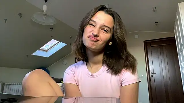 DarlineBrustera online show from September 2025 02:23:01 PM