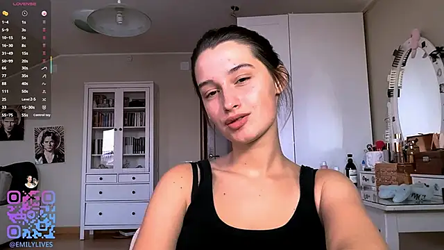 Snapshot of DarlineBrustera chatting on February 2026 02:15:01 PM DarlineBrustera online show from February 2026 02:15:01 PM