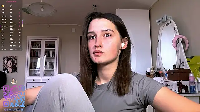 Snapshot of DarlineBrustera chatting on February 2026 02:08:02 PM DarlineBrustera online show from February 2026 02:08:02 PM