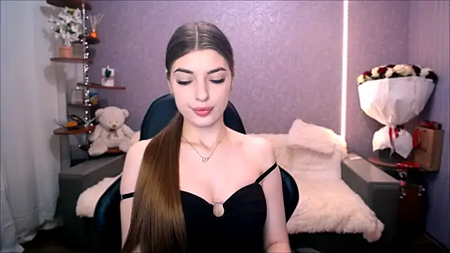 Dianaa Lee0 online show from February 2026 03:54:01 PM