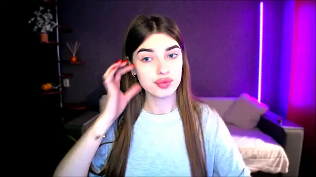 Snapshot of Dianaa_Lee0 chatting on September 2025 04:57:02 PM Dianaa Lee0 online show from September 2025 04:57:02 PM