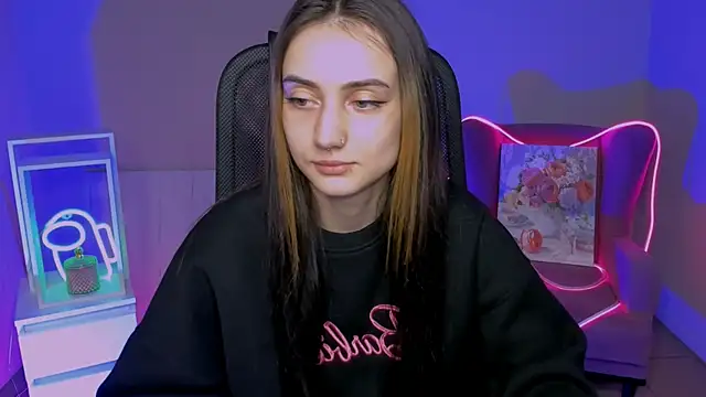 Snapshot of olivianorton chatting on November 2025 01:14:02 PM olivianorton online show from November 2025 01:14:02 PM