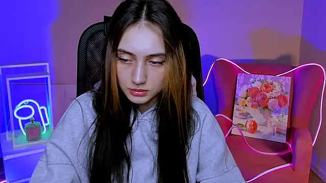 Snapshot of olivianorton chatting on November 2025 03:49:01 PM olivianorton online show from November 2025 03:49:01 PM