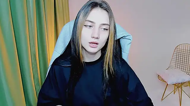Snapshot of olivianorton chatting on September 2025 09:20:02 AM olivianorton online show from September 2025 09:20:02 AM