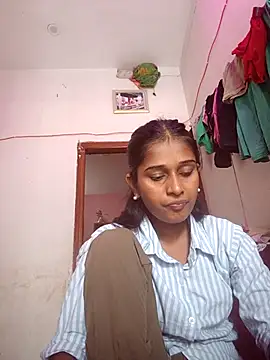hotshreya69 online show from October 2025 06:14:01 AM