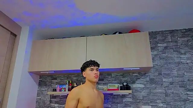 Theimperialboys  online show from February 2026 02:01:01 AM