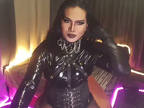 Snapshot of Hail_ur_Dominant chatting on October 2025 06:51:01 PM Hail ur Dominant online show from October 2025 06:51:01 PM