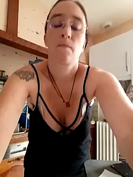 Sophierob1 online show from September 2025 09:00:01 AM