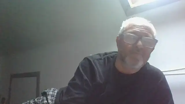 Snapshot of naughtygrandad1 chatting on February 2026 10:31:02 AM naughtygrandad1 online show from February 2026 10:31:02 AM