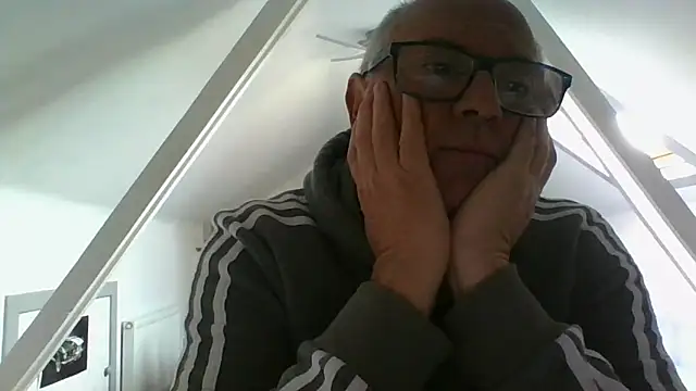 Snapshot of naughtygrandad1 chatting on October 2025 12:36:01 PM naughtygrandad1 online show from October 2025 12:36:01 PM