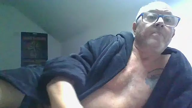 Snapshot of naughtygrandad1 chatting on November 2025 09:24:02 AM naughtygrandad1 online show from November 2025 09:24:02 AM