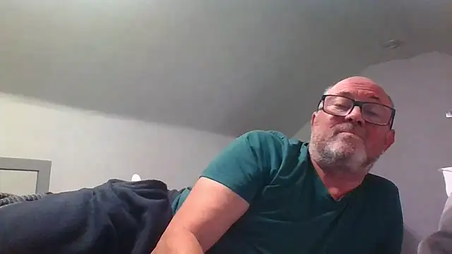 Snapshot of naughtygrandad1 chatting on January 2026 08:46:02 PM naughtygrandad1 online show from January 2026 08:46:02 PM