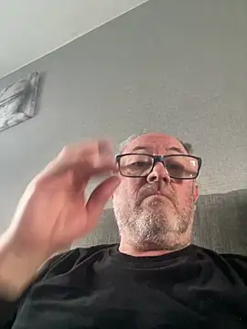 Snapshot of naughtygrandad1 chatting on February 2026 08:25:02 AM naughtygrandad1 online show from February 2026 08:25:02 AM