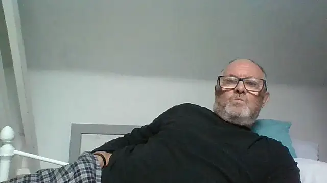Snapshot of naughtygrandad1 chatting on February 2026 10:13:02 AM naughtygrandad1 online show from February 2026 10:13:02 AM