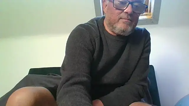naughtygrandad1 online show from April 2026 06:48:01 PM