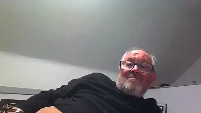 Snapshot of naughtygrandad1 chatting on February 2026 07:37:01 PM naughtygrandad1 online show from February 2026 07:37:01 PM