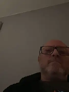 Snapshot of naughtygrandad1 chatting on January 2026 08:40:02 AM naughtygrandad1 online show from January 2026 08:40:02 AM