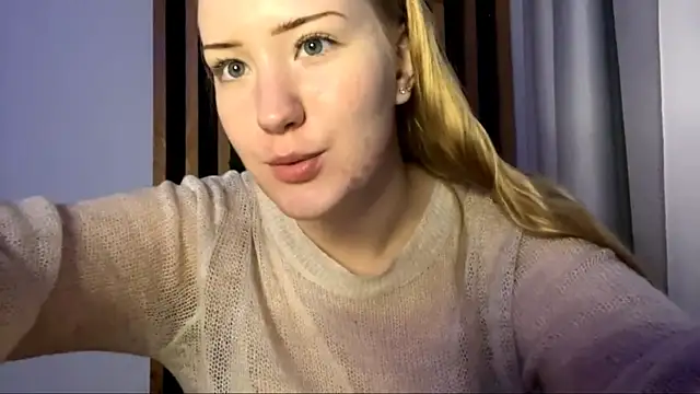 PandaFluff online show from November 2025 04:32:01 PM