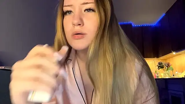 PandaFluff online show from February 2026 07:14:01 PM