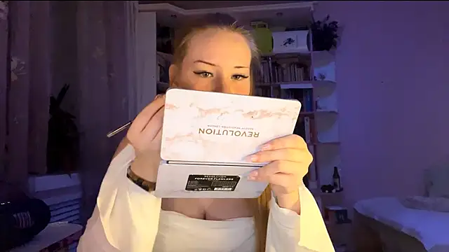 PandaFluff online show from September 2025 10:15:01 PM