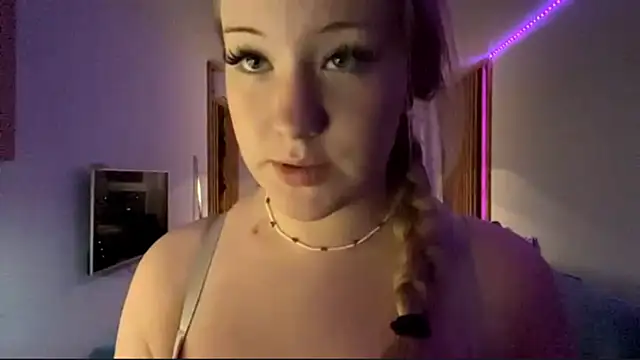 PandaFluff online show from December 2025 05:36:01 PM