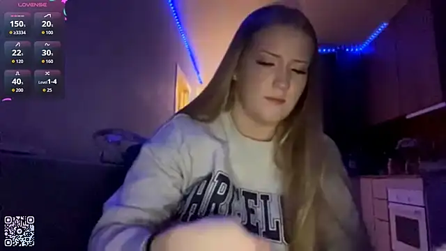 PandaFluff online show from February 2026 06:19:01 PM