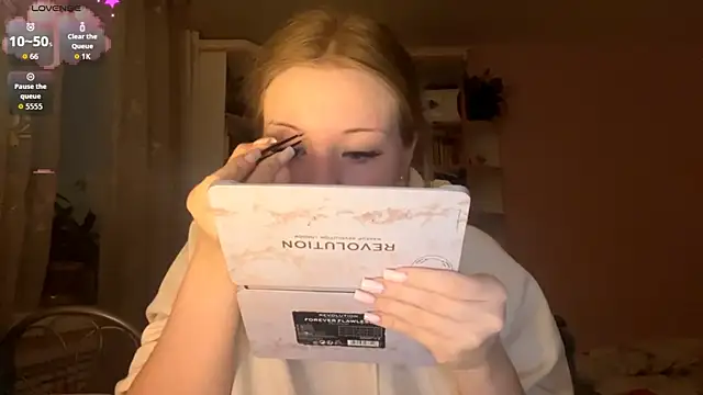 PandaFluff online show from February 2026 05:44:01 PM