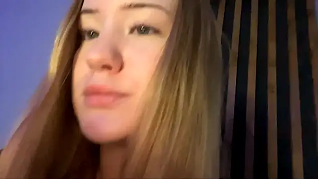 PandaFluff online show from November 2025 04:13:02 PM