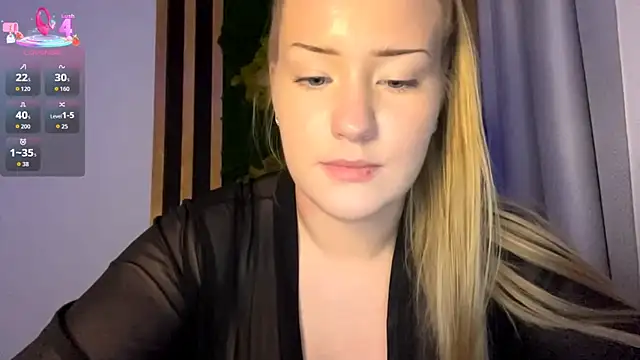 PandaFluff online show from November 2025 06:01:01 PM