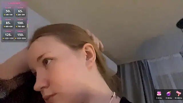 PandaFluff online show from April 2026 05:41:02 PM